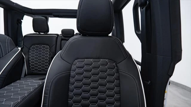 2025 Ford Bronco Raptor 6th Gen - Image 17 of 21