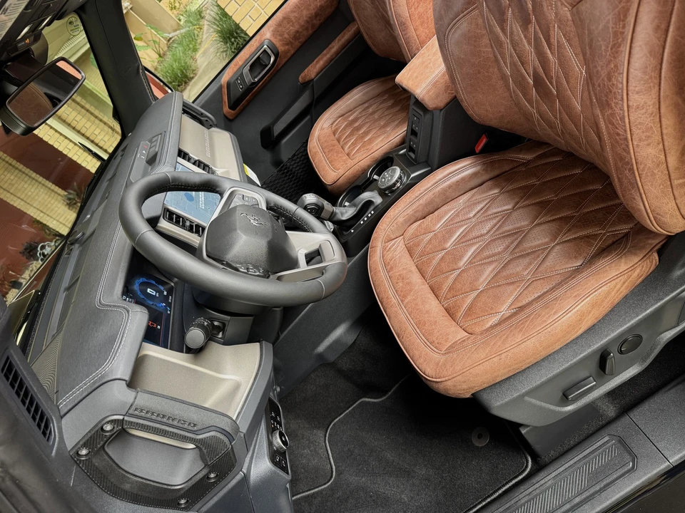 2025 Ford Bronco 6th Gen - Image 19 of 21