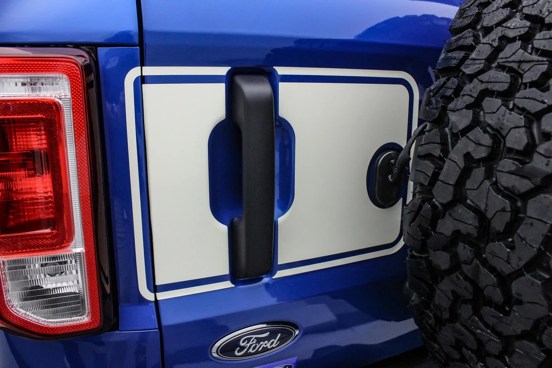 2025 Ford Bronco 6th Gen - Image 17 of 31