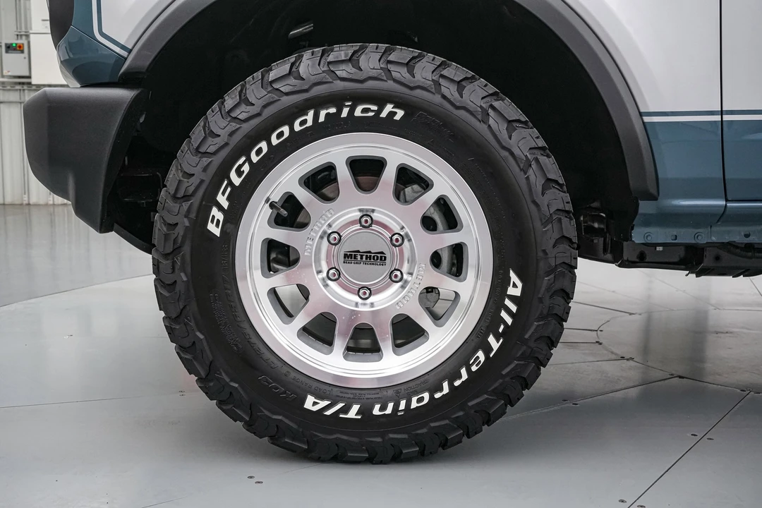2025 Ford Bronco 6th Gen - Image 13 of 31