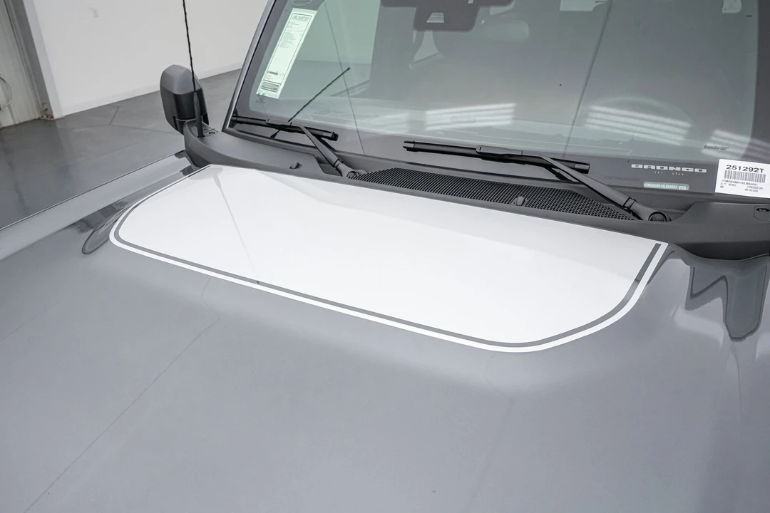 2025 Ford Bronco 6th Gen - Image 13 of 31