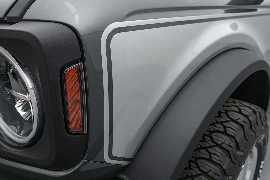 2025 Ford Bronco 6th Gen - Image 17 of 31