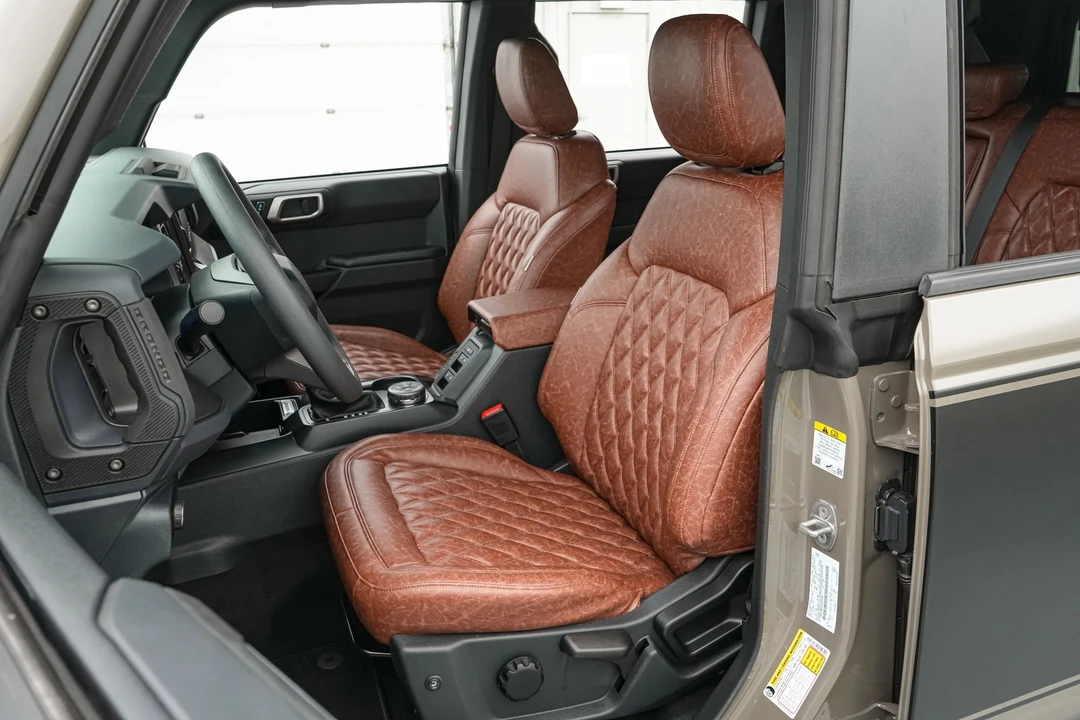 2025 Ford Bronco 6th Gen - Image 12 of 21
