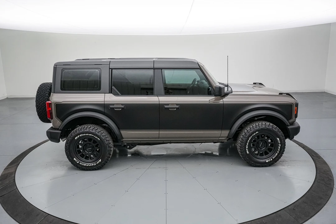 2025 Ford Bronco 6th Gen - Image 5 of 21