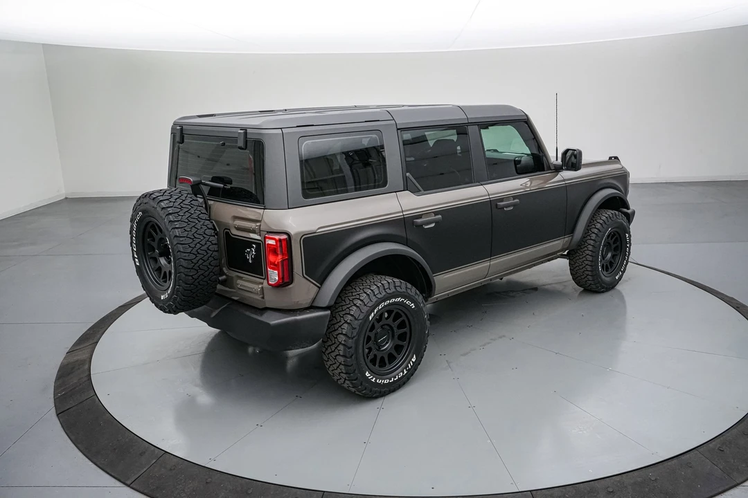 2025 Ford Bronco 6th Gen - Image 6 of 21