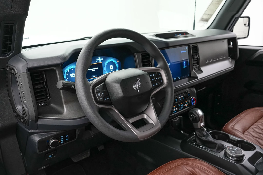 2025 Ford Bronco 6th Gen - Image 13 of 21
