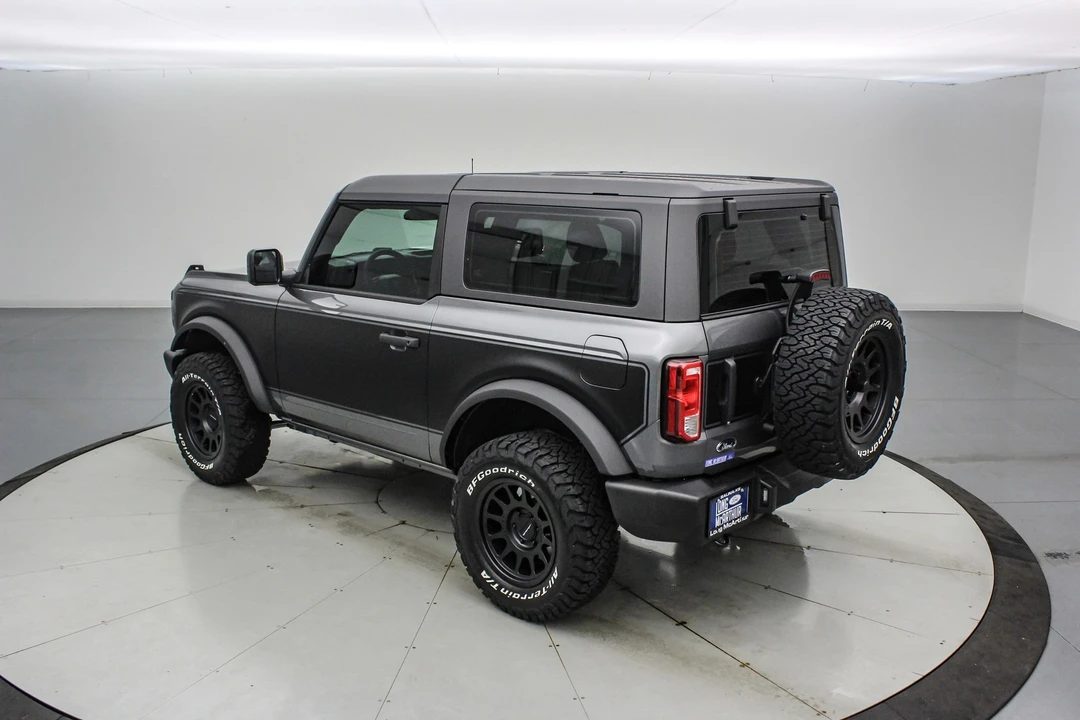 2025 Ford Bronco 6th Gen - Image 8 of 21