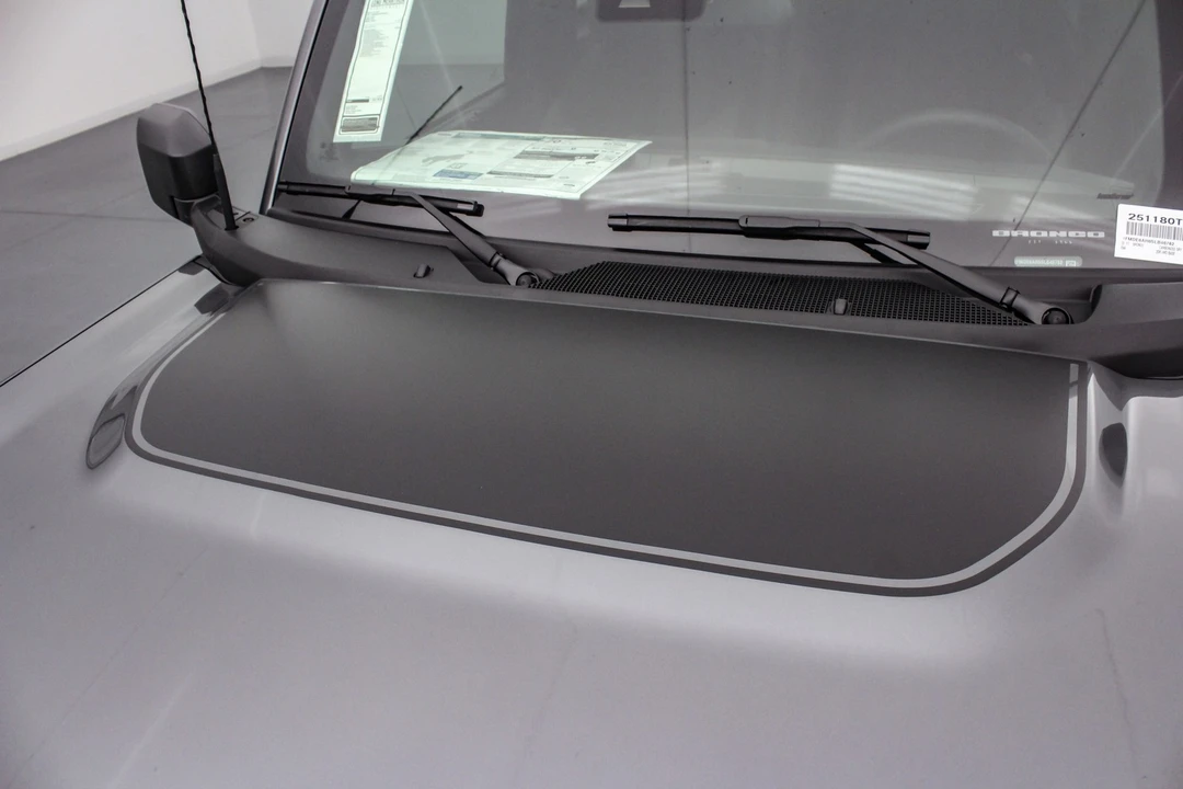 2025 Ford Bronco 6th Gen - Image 15 of 21