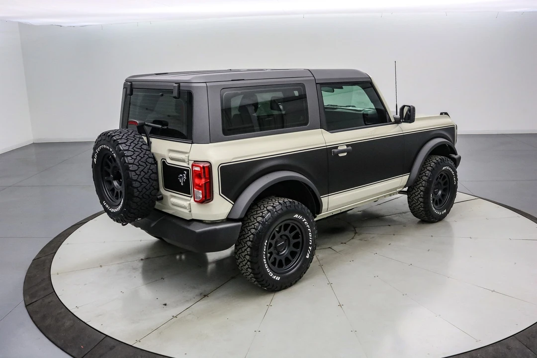 2025 Ford Bronco 6th Gen - Image 6 of 21