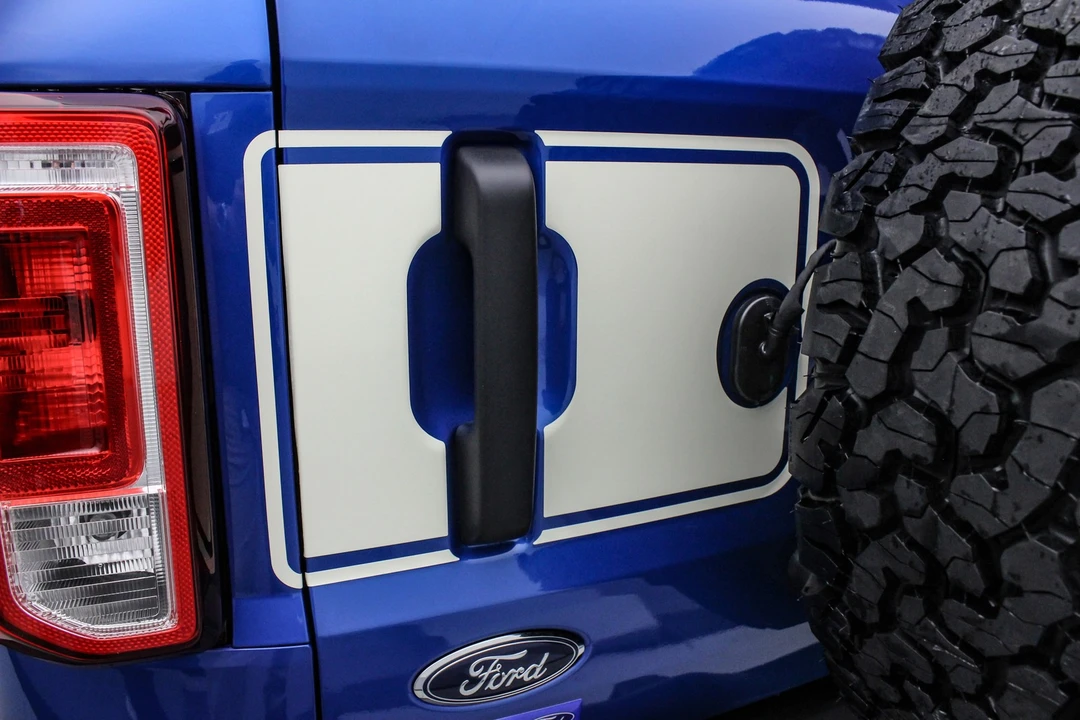 2025 Ford Bronco 6th Gen - Image 17 of 21