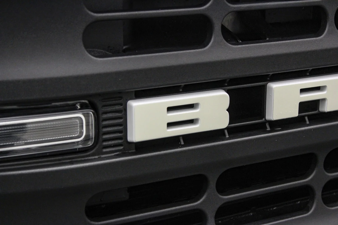 2025 Ford Bronco 6th Gen - Image 15 of 21
