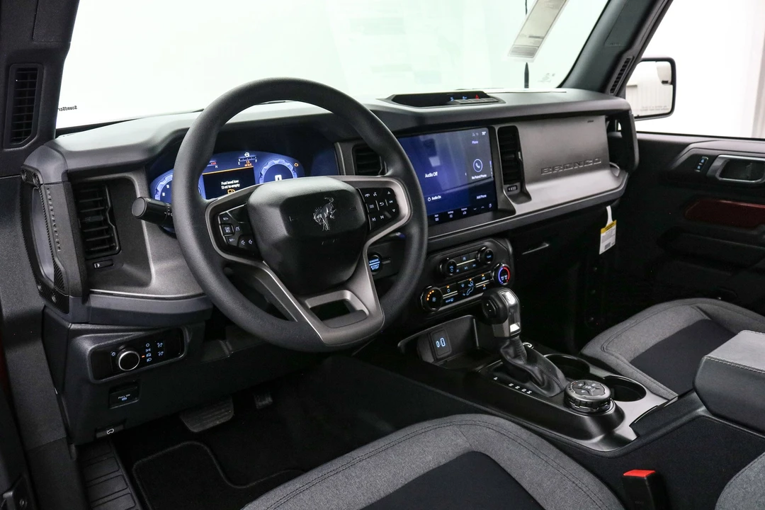 2025 Ford Bronco 6th Gen - Image 21 of 21