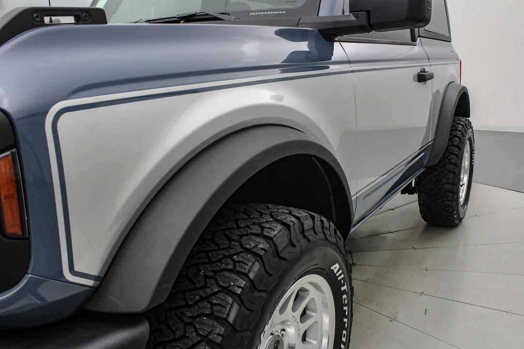 2025 Ford Bronco 6th Gen - Image 16 of 21
