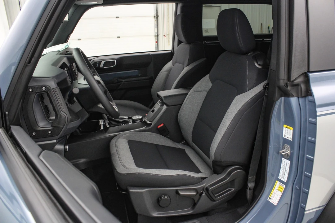 2025 Ford Bronco 6th Gen - Image 20 of 21