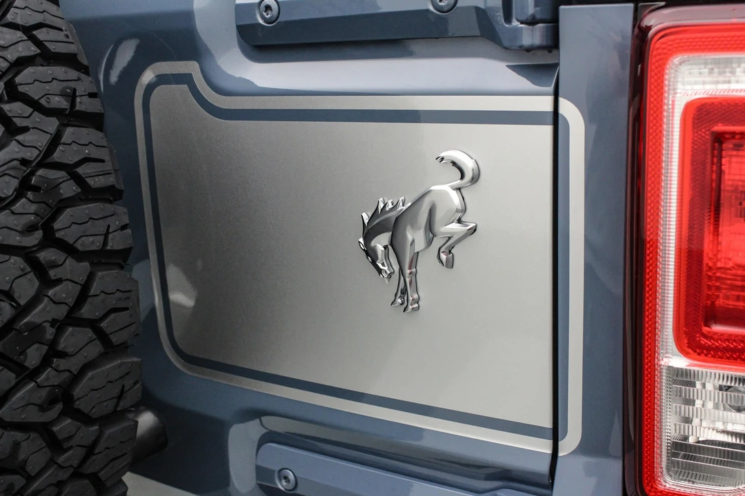 2025 Ford Bronco 6th Gen - Image 19 of 21