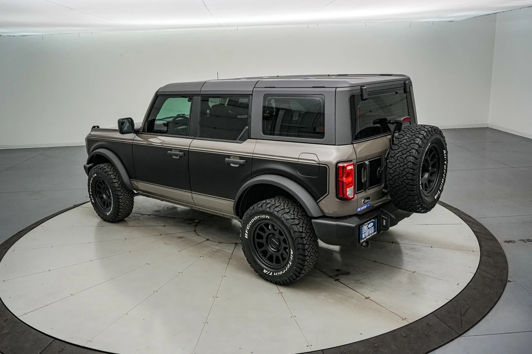 2025 Ford Bronco 6th Gen - Image 8 of 21