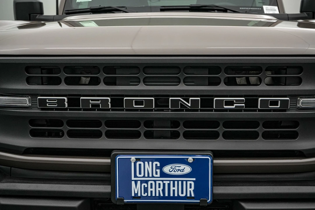 2025 Ford Bronco 6th Gen - Image 14 of 21