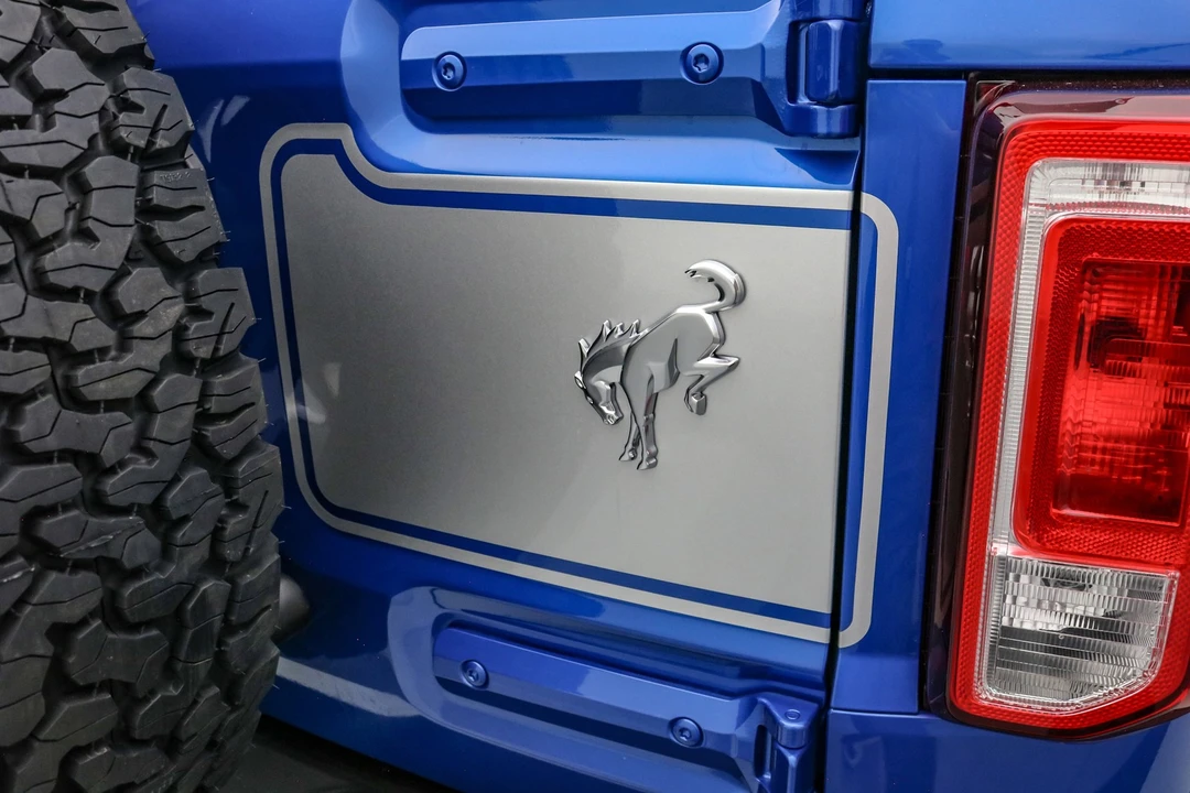 2025 Ford Bronco 6th Gen - Image 19 of 21