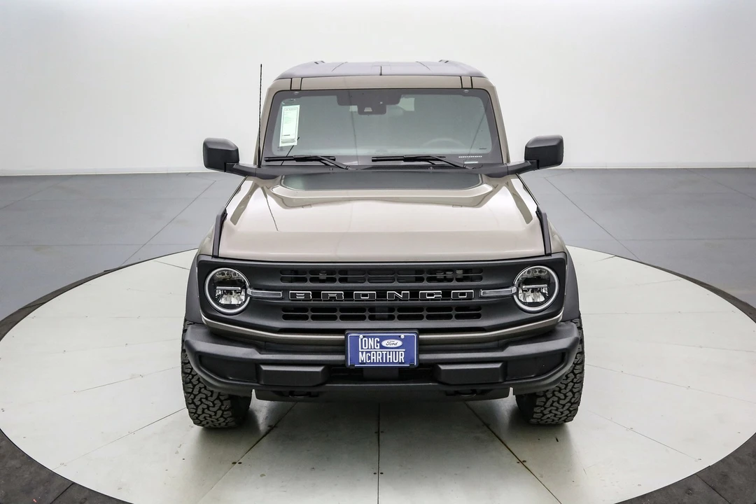 2025 Ford Bronco 6th Gen - Image 10 of 21