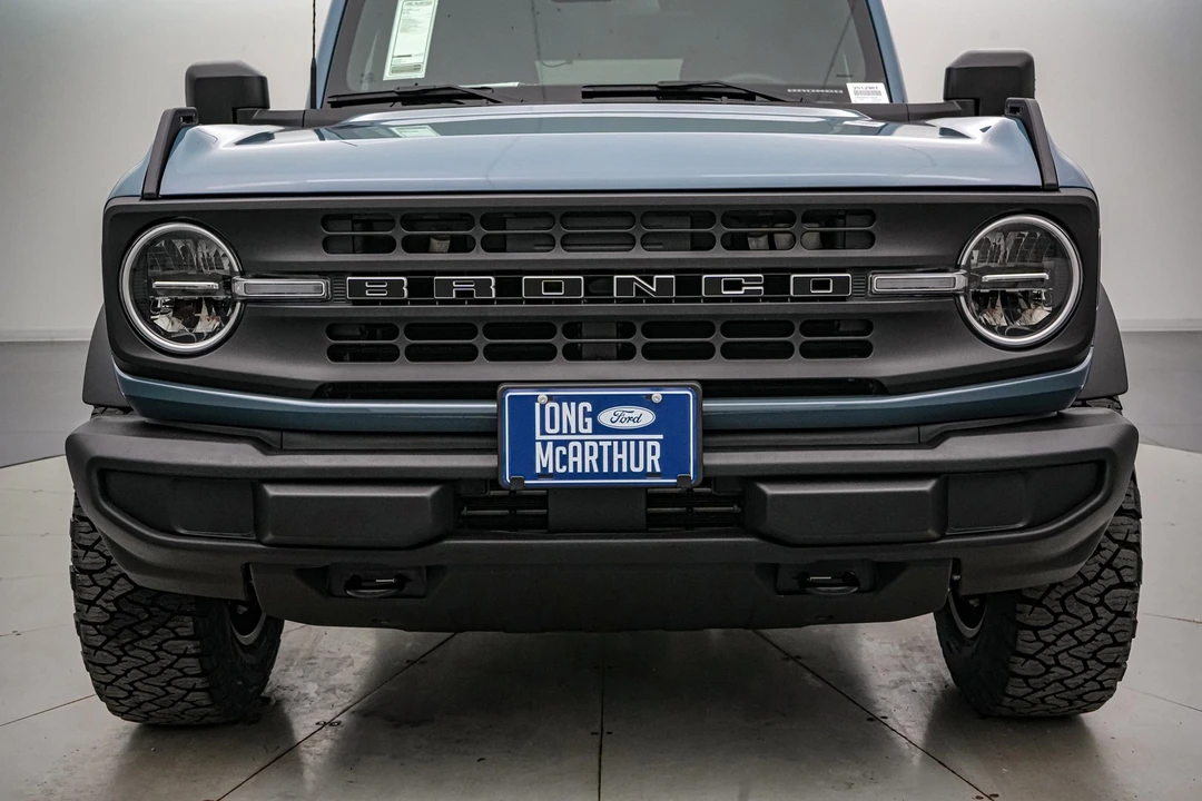 2025 Ford Bronco 6th Gen - Image 13 of 21