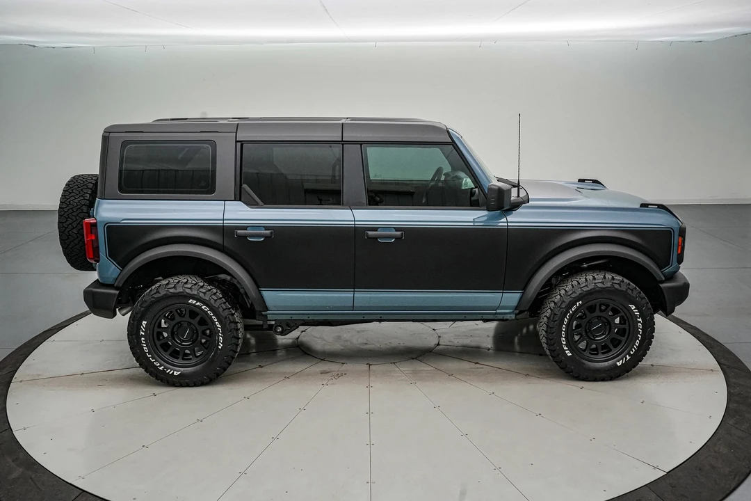 2025 Ford Bronco 6th Gen - Image 4 of 21