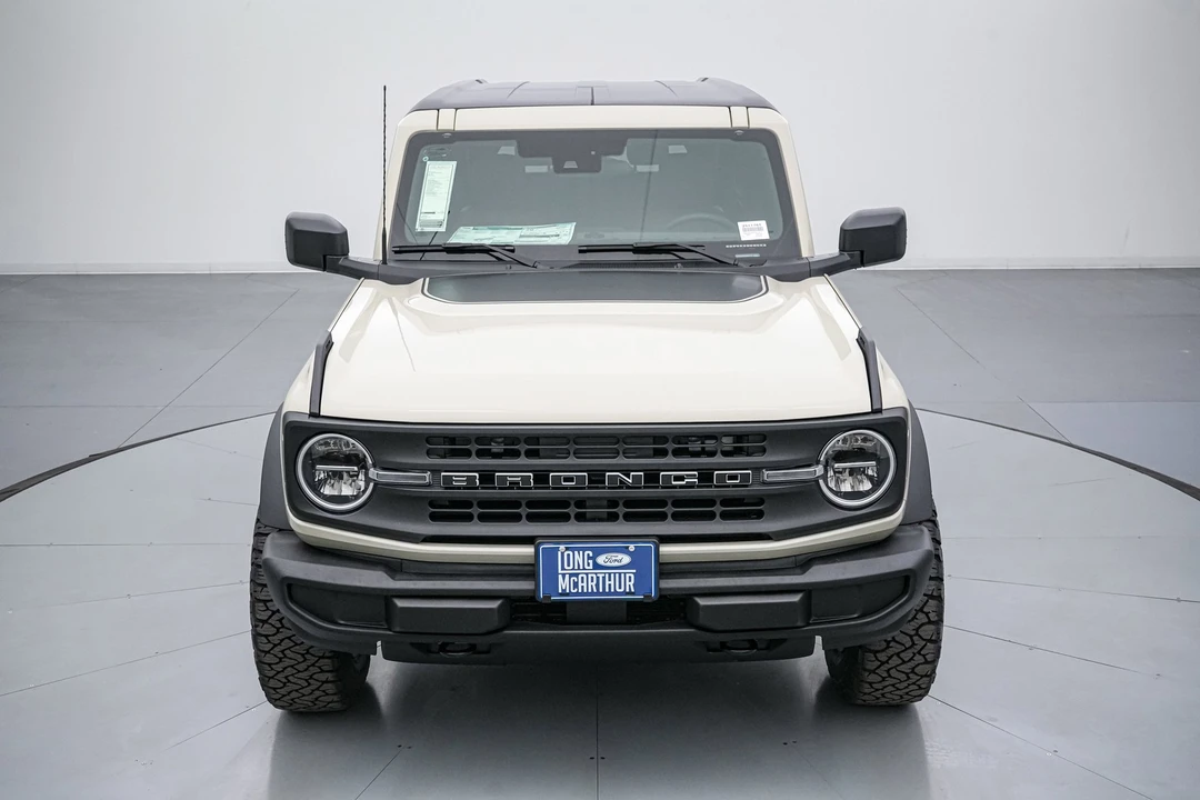 2025 Ford Bronco 6th Gen - Image 11 of 21