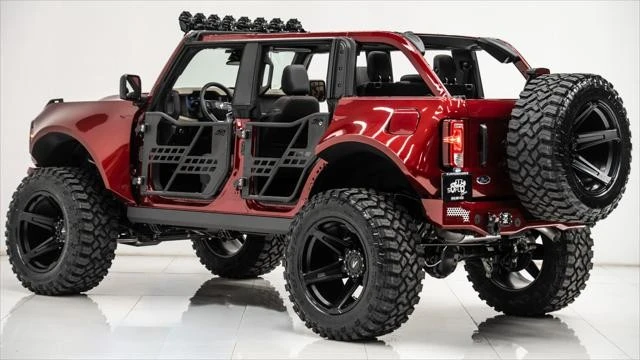 2025 Ford Bronco 6th Gen - Image 14 of 21