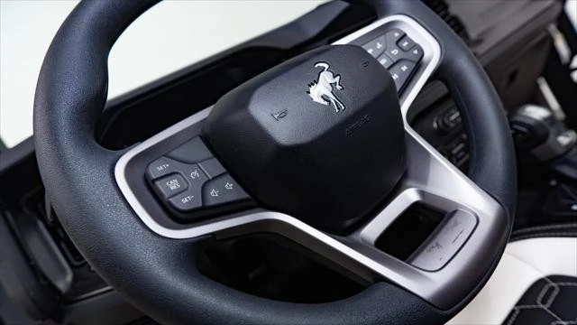 2025 Ford Bronco 6th Gen - Image 20 of 21