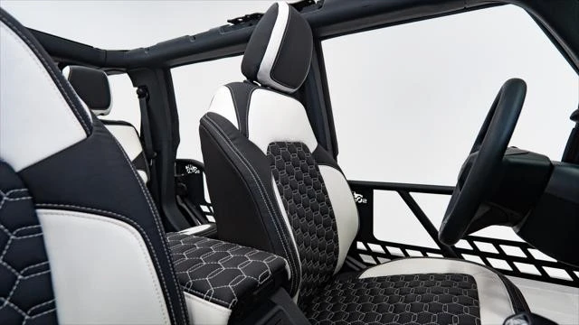 2025 Ford Bronco 6th Gen - Image 13 of 21