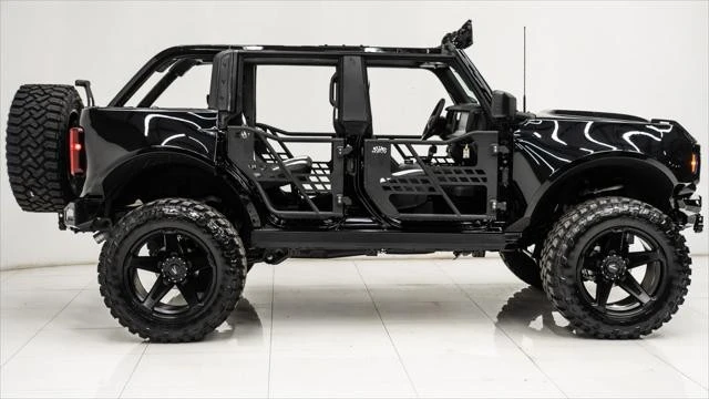 2025 Ford Bronco 6th Gen - Image 16 of 21
