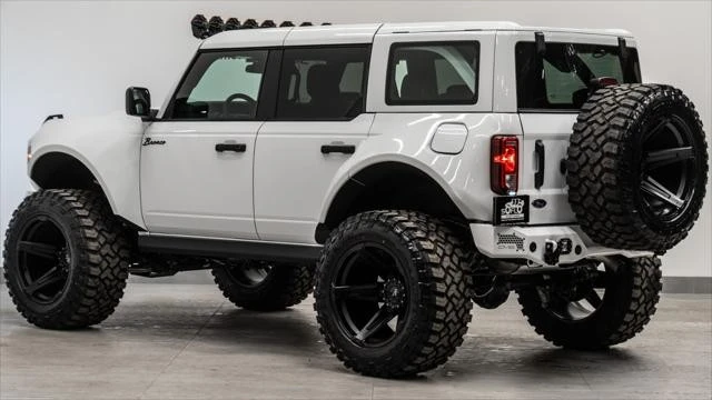 2025 Ford Bronco 6th Gen - Image 9 of 21