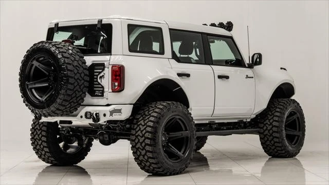 2025 Ford Bronco 6th Gen - Image 14 of 21