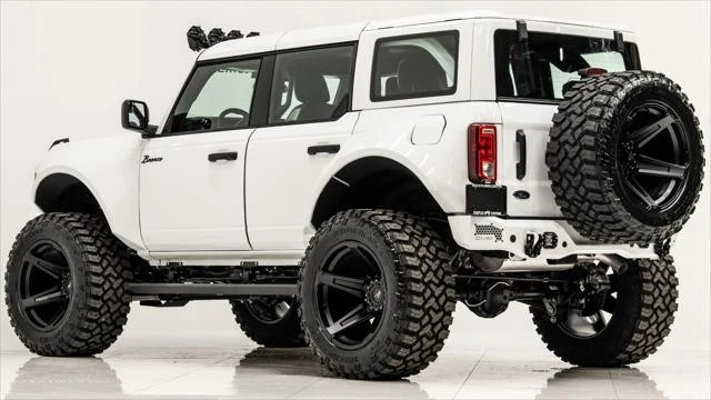 2025 Ford Bronco 6th Gen - Image 16 of 21