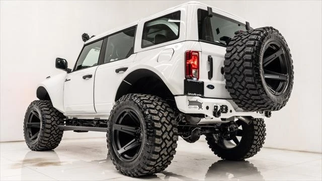 2025 Ford Bronco 6th Gen - Image 13 of 21