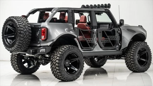 2025 Ford Bronco 6th Gen - Image 11 of 21