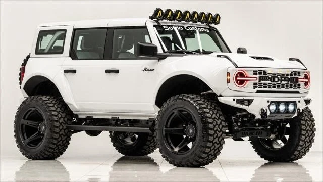 2025 Ford Bronco 6th Gen - Image 5 of 21