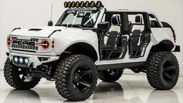 2025 Ford Bronco 6th Gen - Image 9 of 21