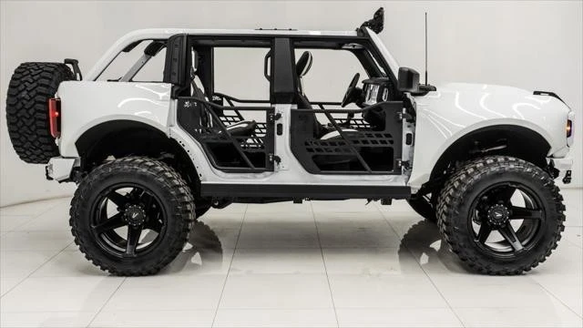 2025 Ford Bronco 6th Gen - Image 11 of 21