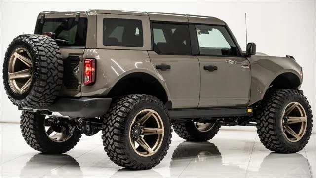 2025 Ford Bronco 6th Gen - Image 13 of 21