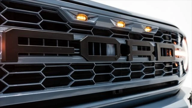 2025 Ford Bronco 6th Gen - Image 15 of 21