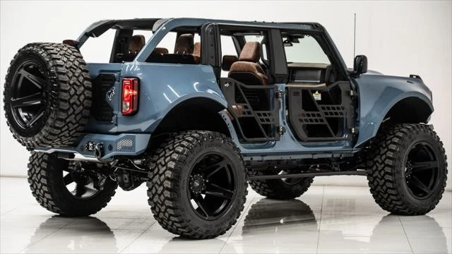 2025 Ford Bronco 6th Gen - Image 9 of 21