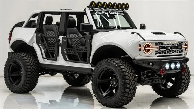 2025 Ford Bronco 6th Gen - Image 13 of 21