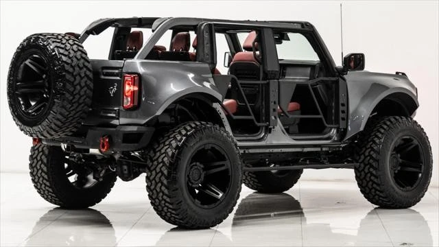 2025 Ford Bronco 6th Gen - Image 19 of 21