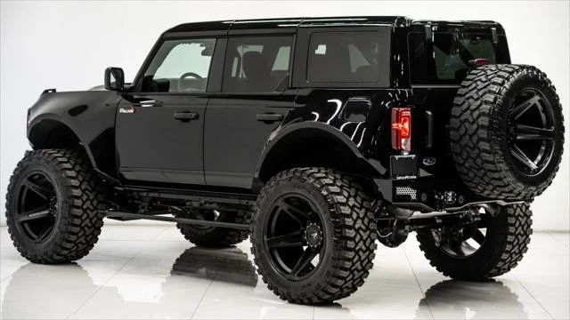 2025 Ford Bronco 6th Gen - Image 17 of 21