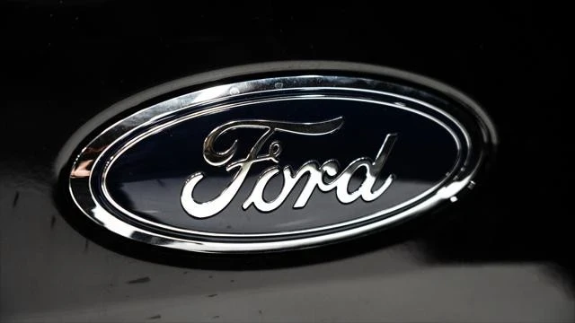 2025 Ford Bronco 6th Gen - Image 11 of 21