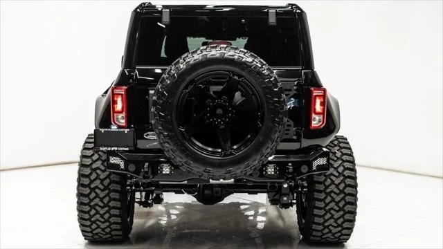 2025 Ford Bronco 6th Gen - Image 14 of 21