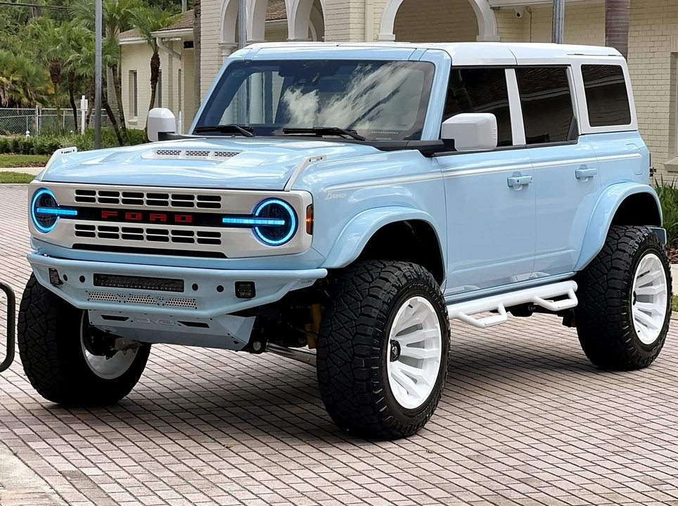 2025 Ford Bronco 6th Gen - Image 11 of 21