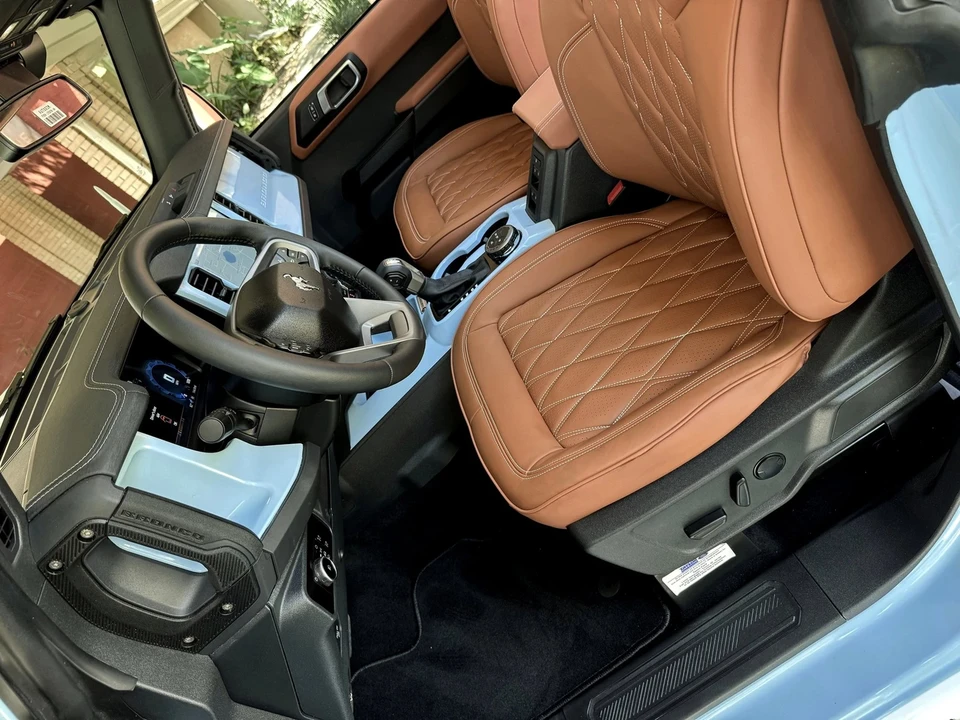 2025 Ford Bronco 6th Gen - Image 17 of 21