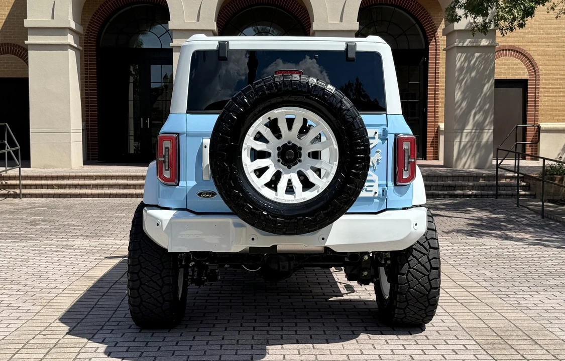 2025 Ford Bronco 6th Gen - Image 7 of 21