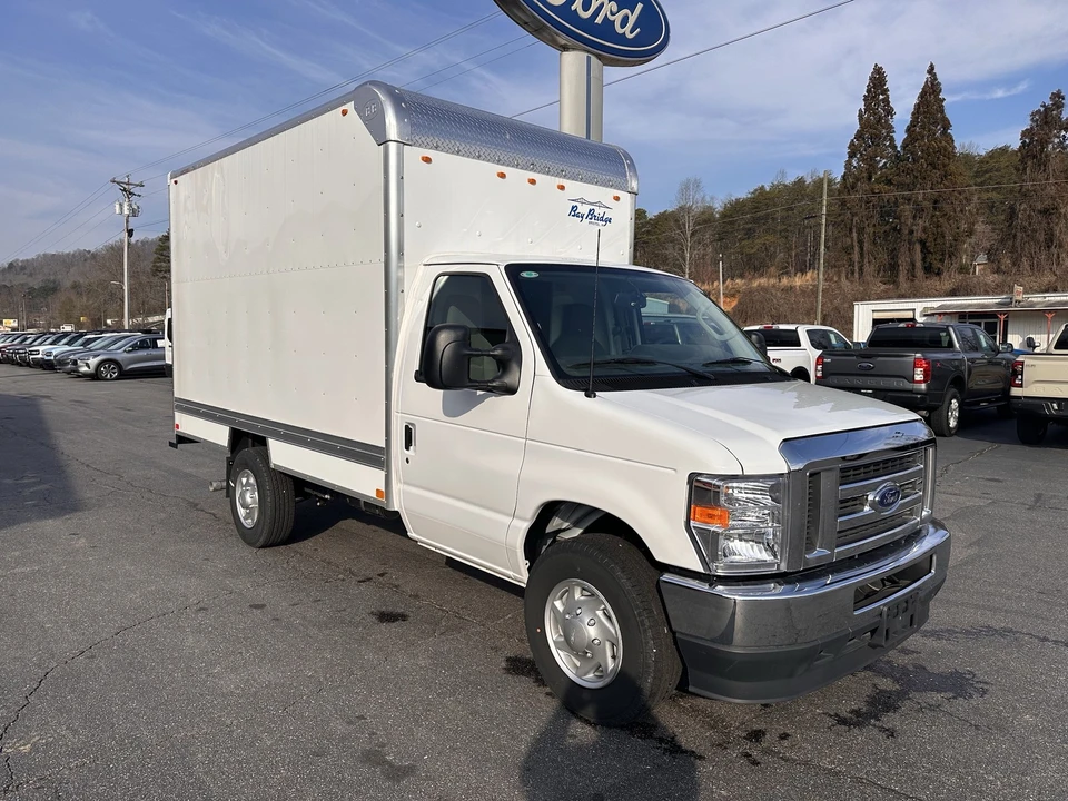 2025 Ford Econoline Van - Image 4 of 23